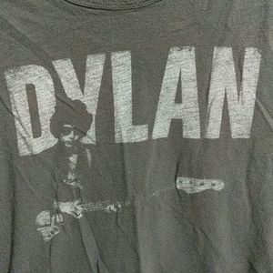 Bob Dylan grey t-shirt. Music legend
